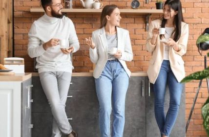 Arbeitsgericht Hamm: Sofortige Kündigung nach kurzer (Foto: AdobeStock - Pixel-Shot 457291859)
