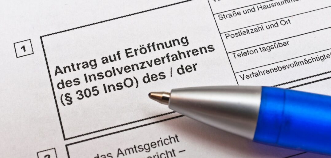 Wege aus der finanziellen Not: Was bei drohender Privatinsolvenz zu beachten ist (Foto: AdobeStock - Stockfotos-MG - 114973513)